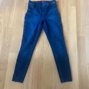 SPANX Sz SMALL Dark Wash JEAN-ISH Ankle Leggings Pull On Skinny Jeans Women’s